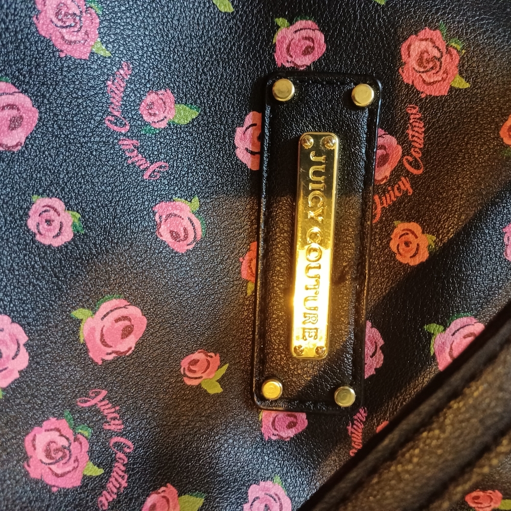 Large juicy couture purse